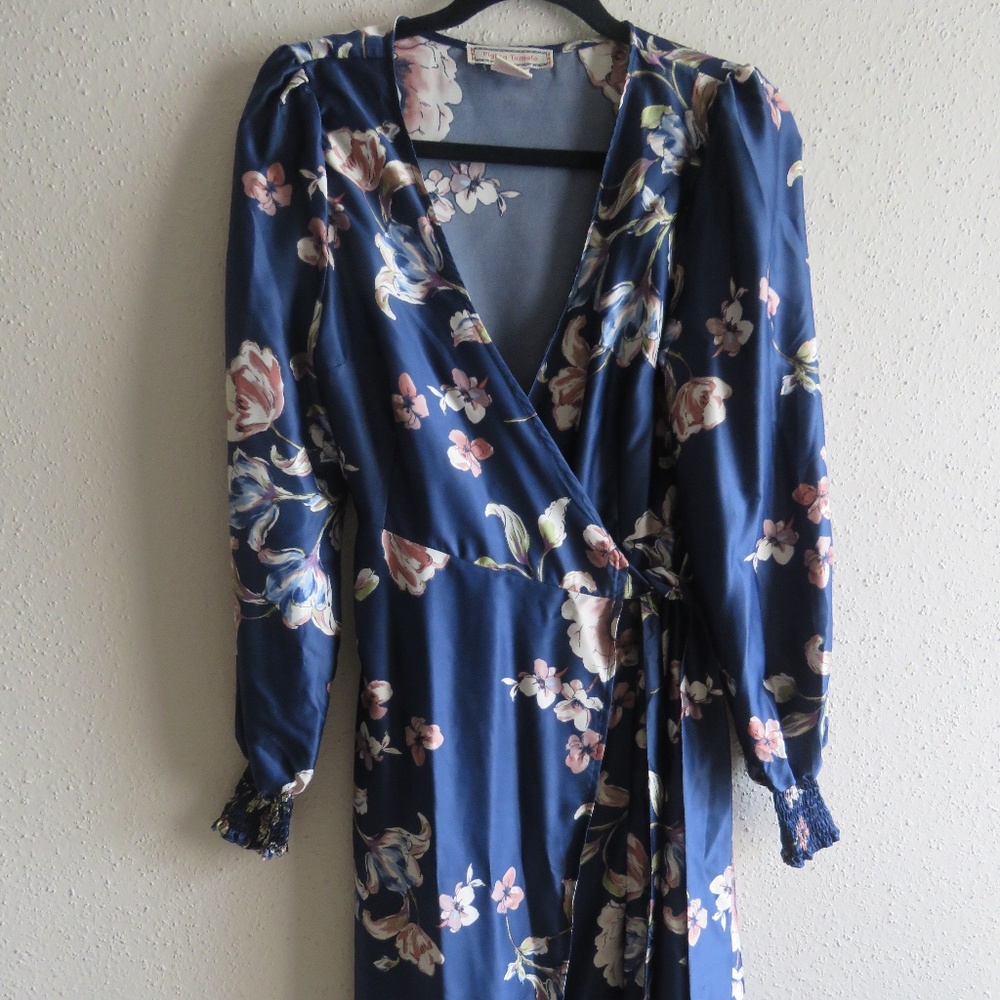 Flying Tomato satin wrap long sleeves midi dress